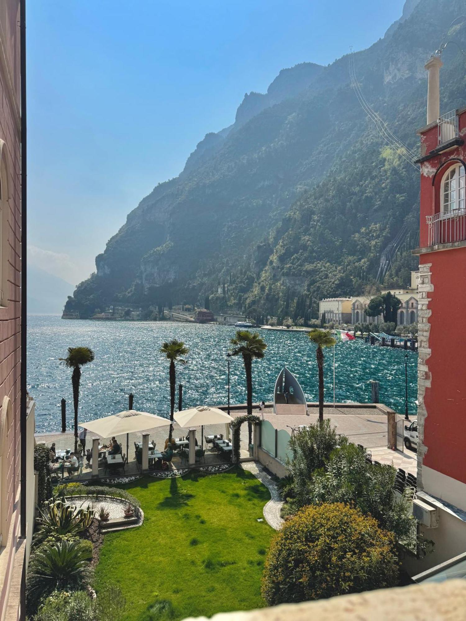 Queen Of The Lake Riva del Garda Kültér fotó